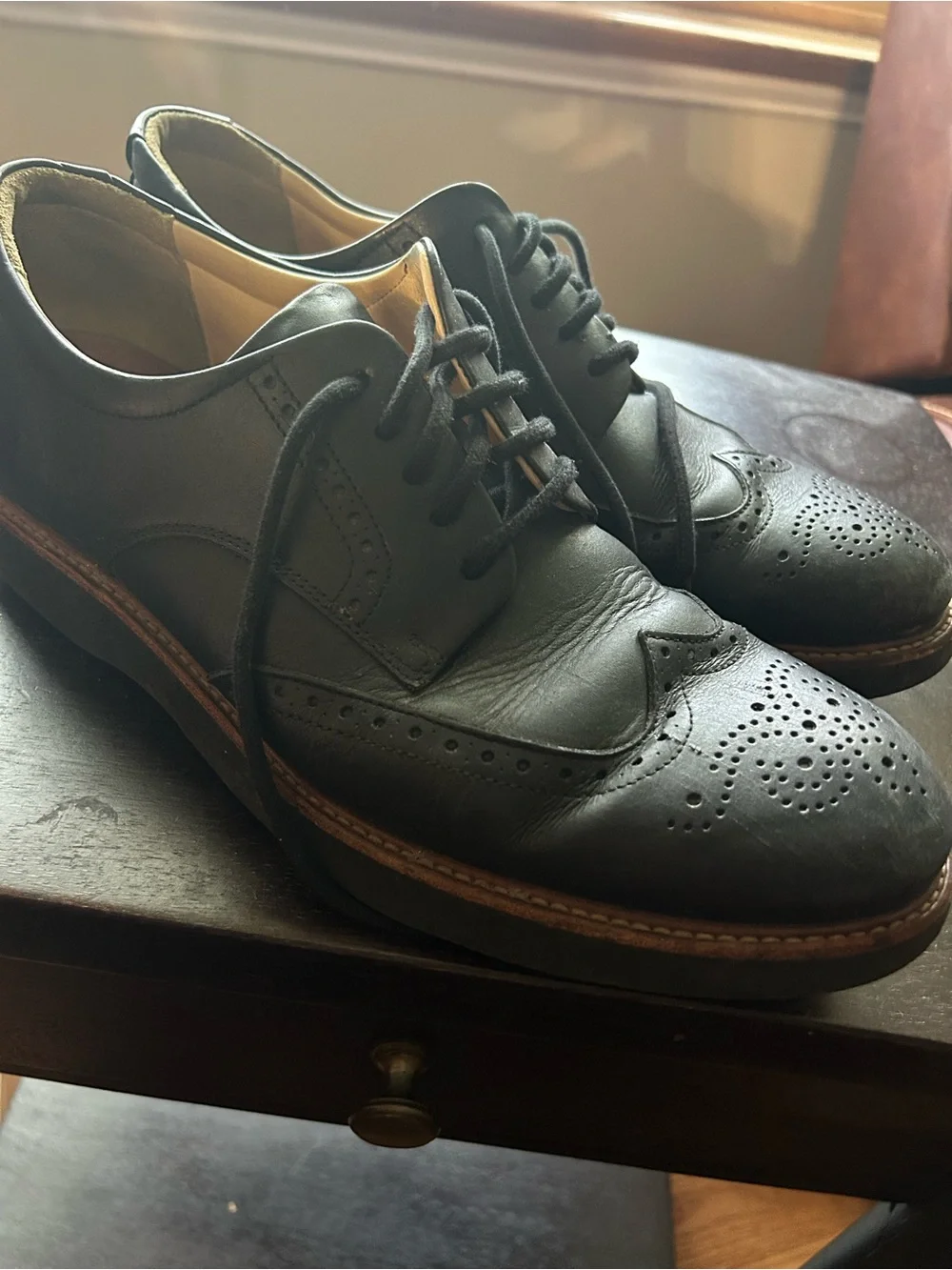 Men's Black Wingtip Derby Shoes - Classic Leather Oxford Style